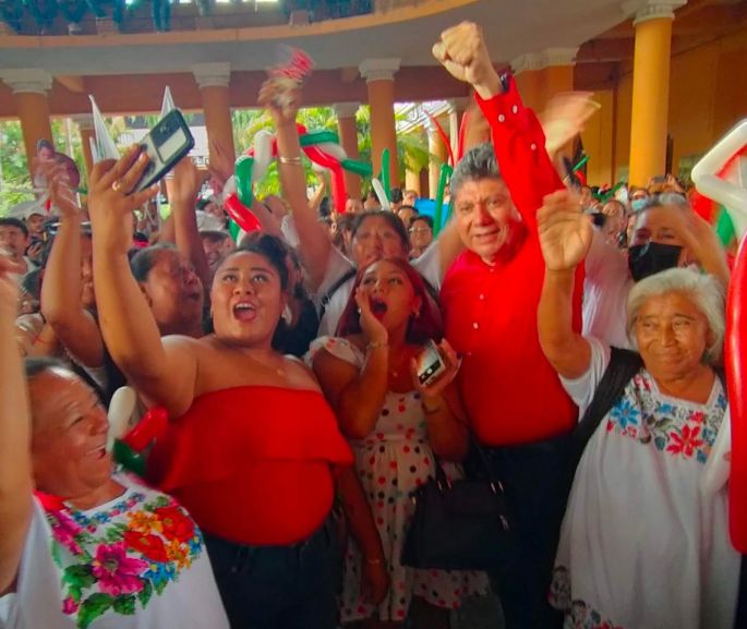 Las mujeres serán el motor de un nuevo modelo de gobierno económico y social: Gaspar Quintal Parra