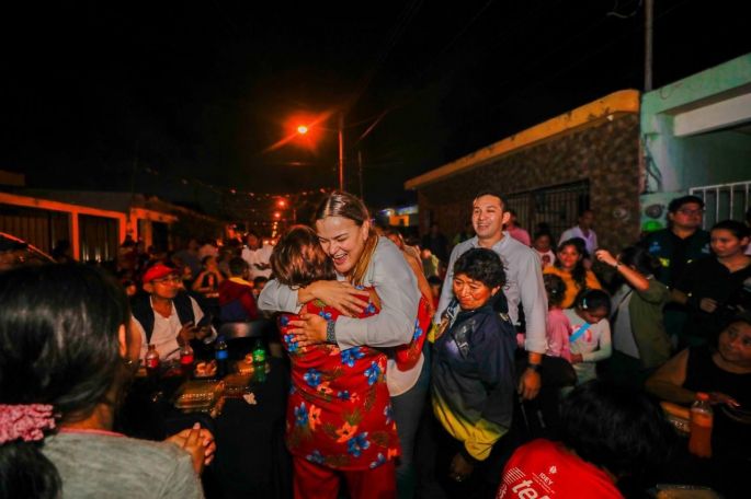 Recorre Cecilia Patrón las colonias Amalia Solórzano y Vergel II