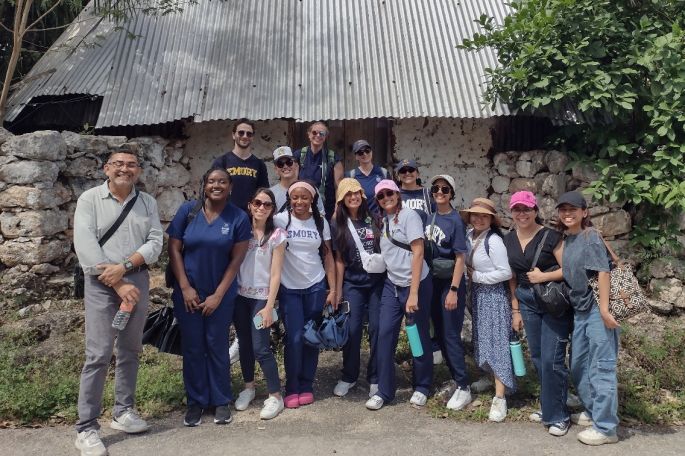 Estudiantes de Estados Unidos realizan estancia en Yucatán