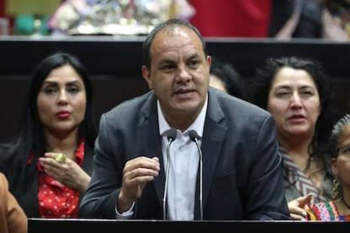 Con los árbitros a su favor, Cuauthémoc Blanco falla en la cancha