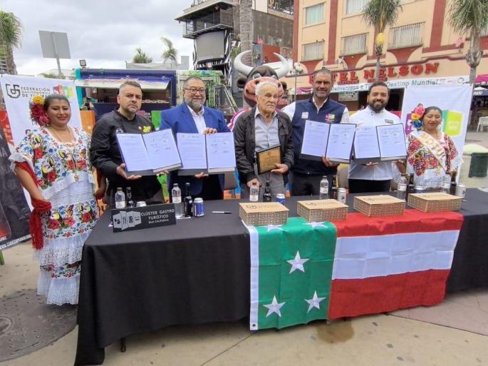 Federación Gastronómica de Yucatán se hermana con el Clúster Gastro Turístico de Baja California