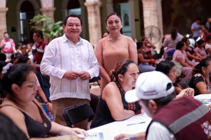 Gobierno de Yucatán atiende a casi 14 mil mujeres que luchan solas por sus hijos