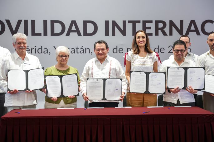Becan a 100 estudiantes yucatecos para estudiar en el extranjero 