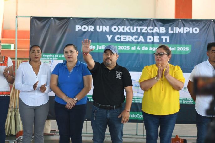 Intensa campaña de limpieza se lleva a cabo en Oxkutzcab 