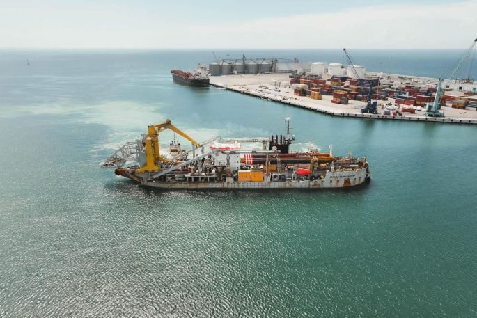 Con 1,500 millones del empréstito arranca el dragado en Progreso