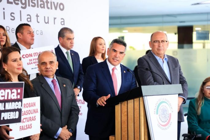 El PRI señala un desfalco superior a 550 mil millones de pesos relacionado con el huachicol fiscal