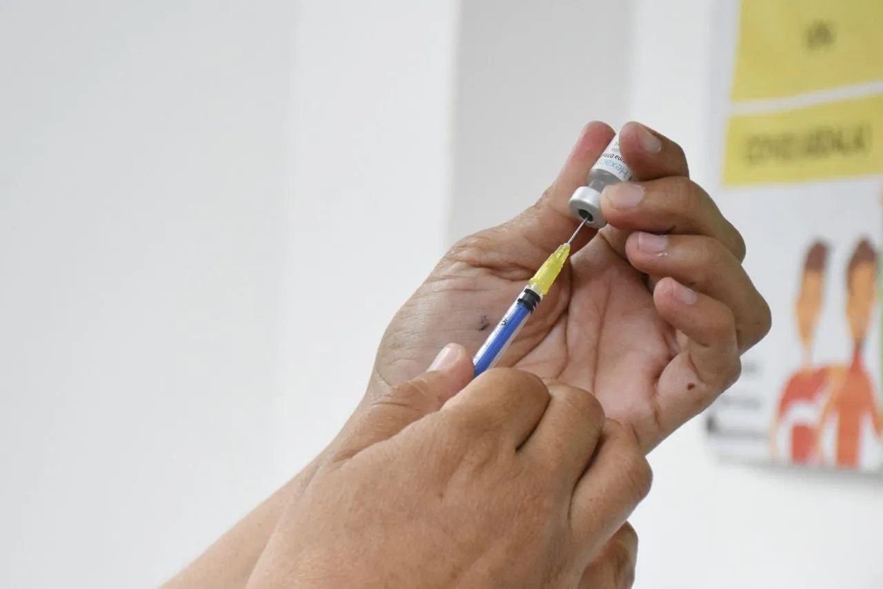 Refuerzan acciones preventivas contra el sarampión mediante vacunación universal