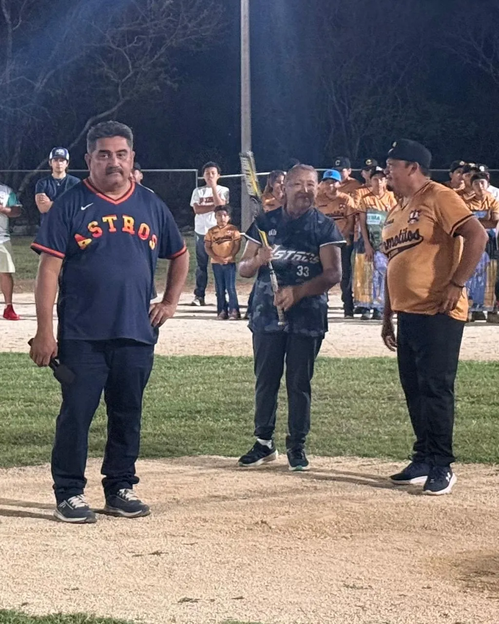 Inauguran la Liga Intermunicipal de Sóftbol en Suma