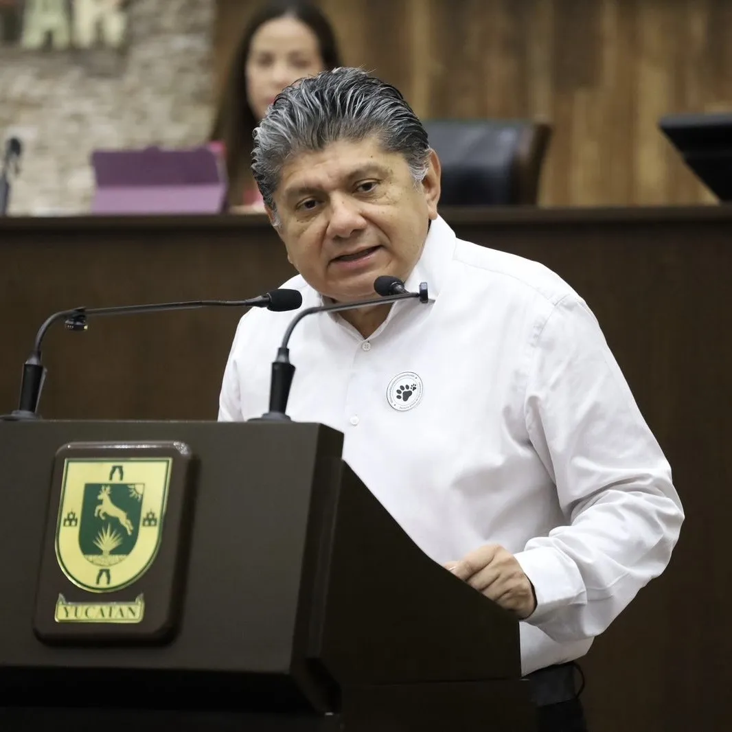 Gaspar Quintal arremete contra “Plan B”; lo califica como “burdo, bodrio y basura”